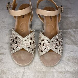 Lucky Brand Floral Embroidery Scalloped Trim Wedge Tan Boho Chic Jute-wrapped 8